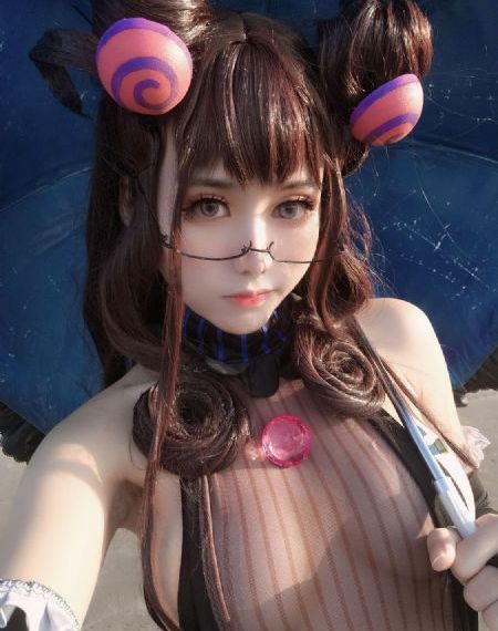 笑功震武林