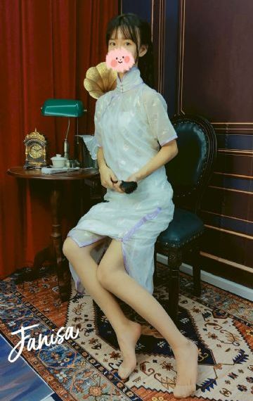 裸模之错过的女孩