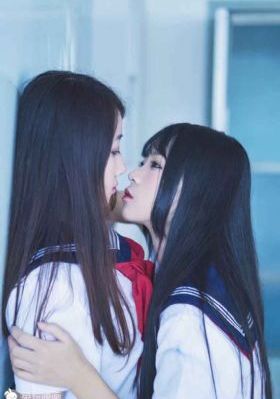 血溅画屏