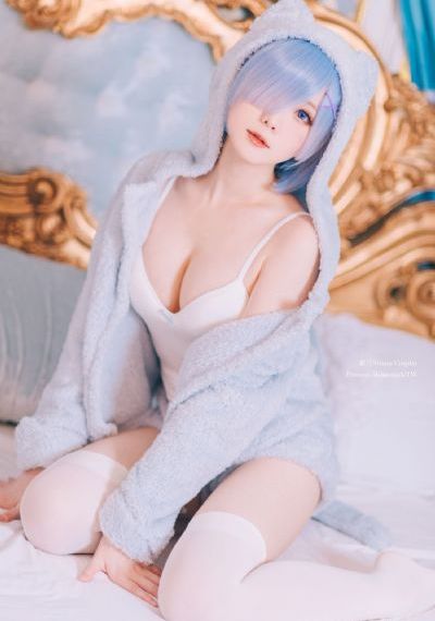 抱着黄金飞翔